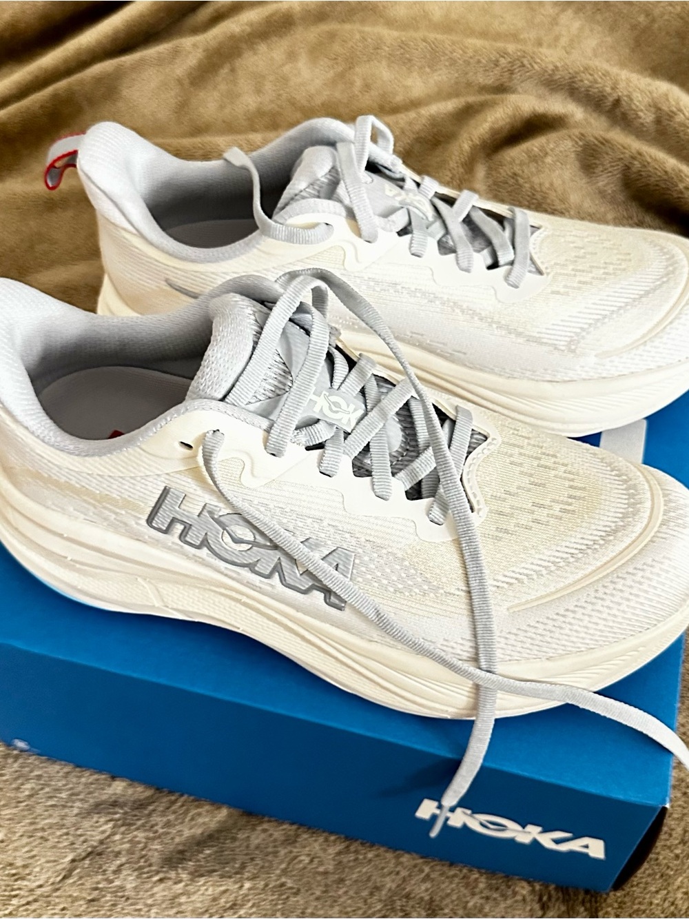 Hoka Women's Skyflow Alebaster/Mineral Blue Athletic Running Shoes